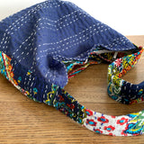 Hobo bordado Kantha- azul