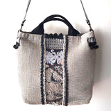 Bolso Shopper gris piedra con bordado hindú negro