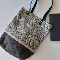 Tote espiga gris