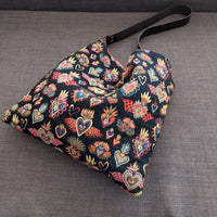 Bolso hobo recto de corazones mexicanos