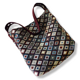 Bolso hobo- rombos y vino